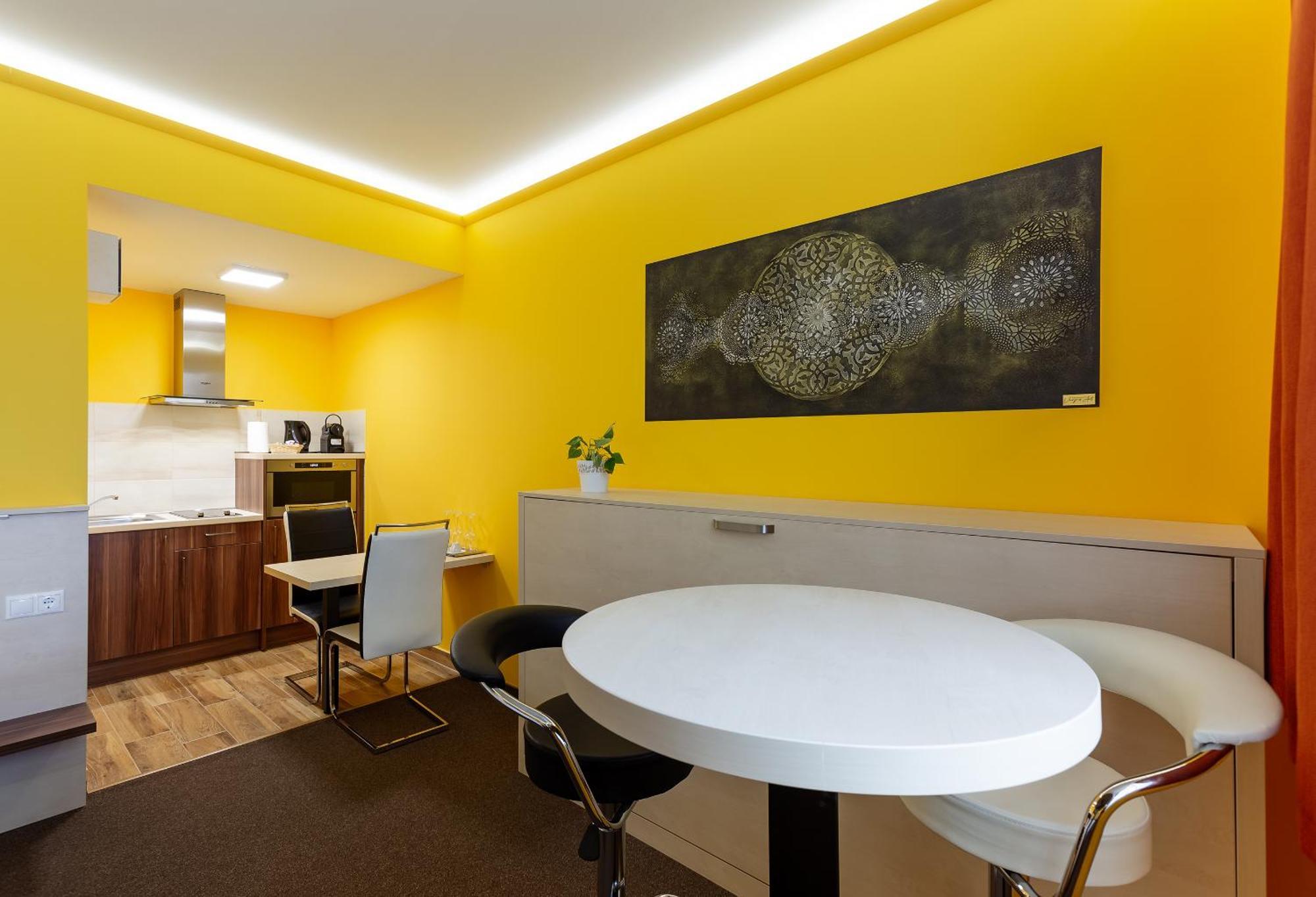 Hostel Mayer Superior Veszprém Zewnętrze zdjęcie