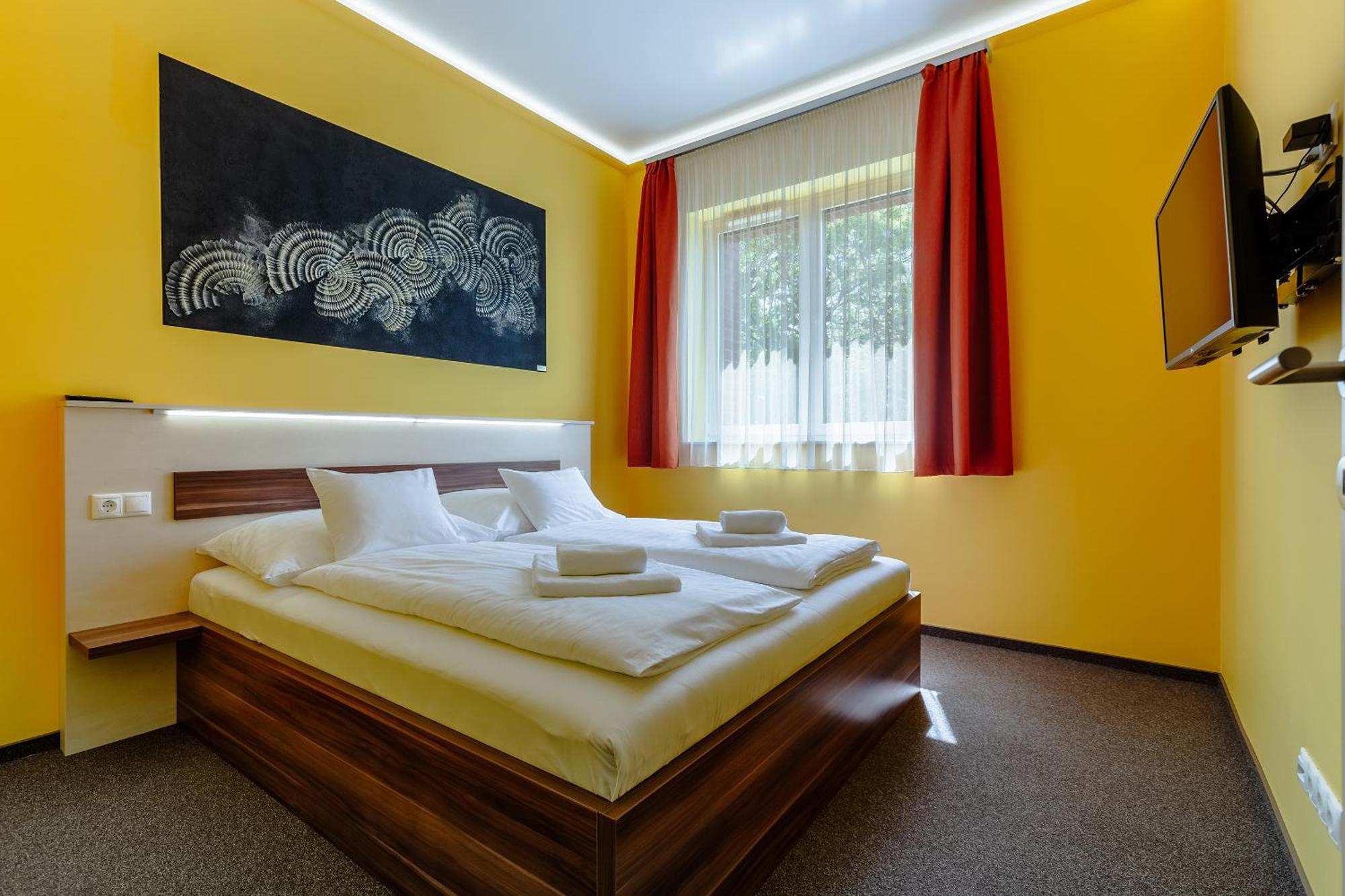 Hostel Mayer Superior Veszprém Zewnętrze zdjęcie