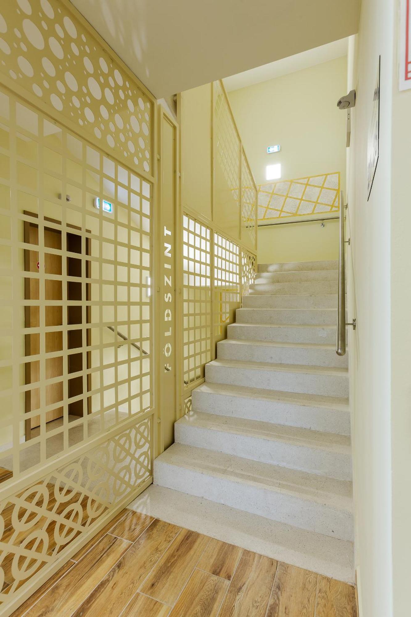 Hostel Mayer Superior Veszprém Zewnętrze zdjęcie