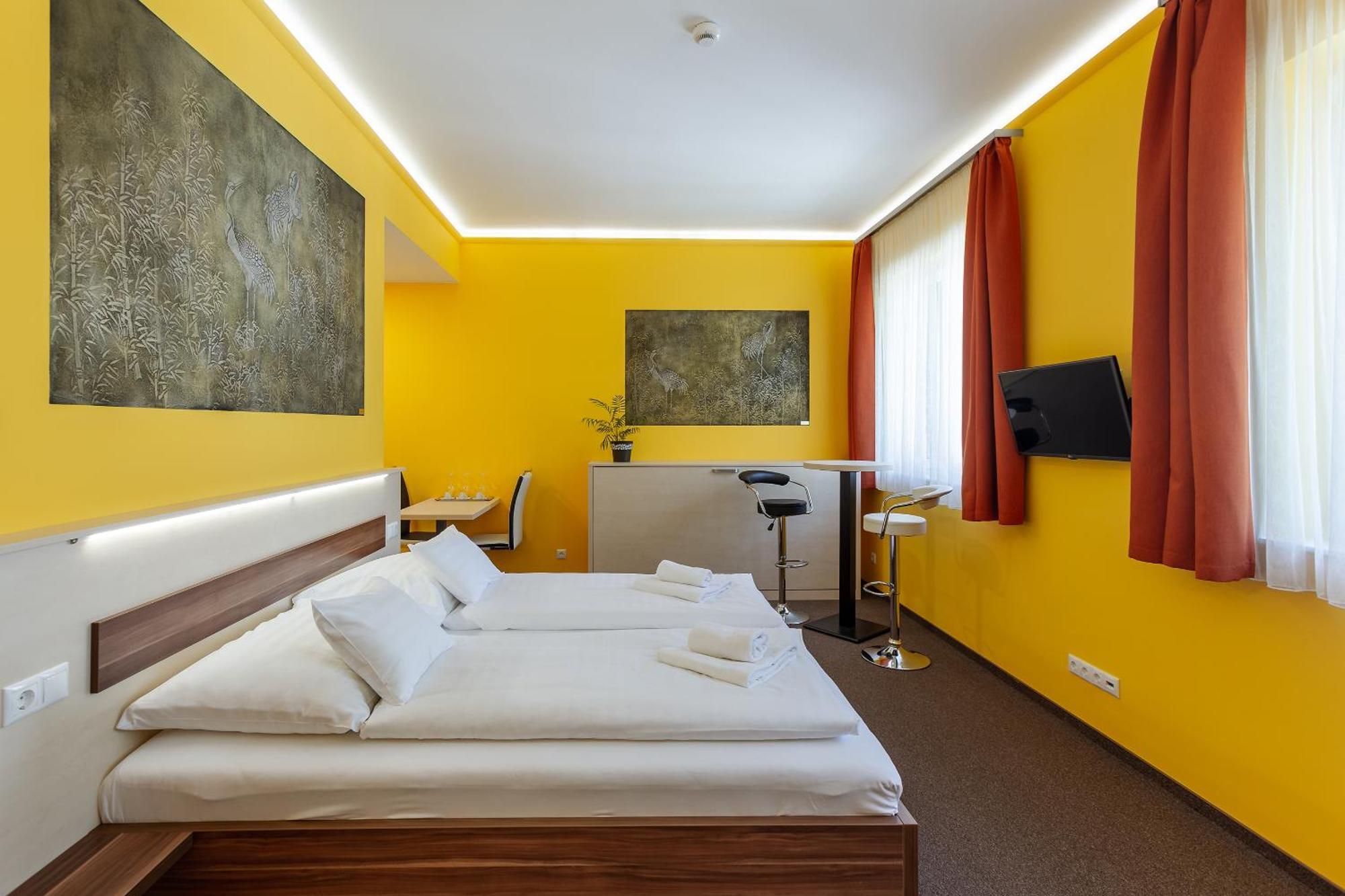 Hostel Mayer Superior Veszprém Zewnętrze zdjęcie